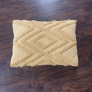 Textured Gold Diamond Patterned Throw Accent Lumbar Pillow